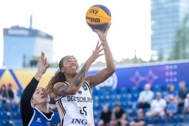 FIBA 3x3 World Cup Dina Ulyanova, Ama Degbeon during FIBA 3x3 World Cup Germany vs Azerbaijan match in Warsaw, Poland, on June 6, 2026 Warsaw Poland  Copyright: xFotoxOlimpikx originalFilename:jastrzebowski-fiba3x3w260606_npd5C.jpg