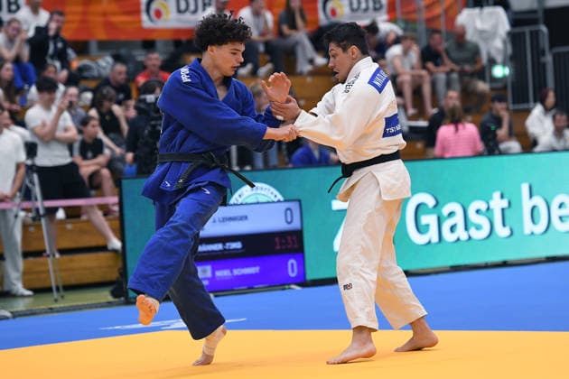German Judo Championship 2026 on 06 06 2026 in the sports hall on Krefelder Straße in Duisburg Men 73KG Nikolas Menzl white Raphael Akoto blue xRx
