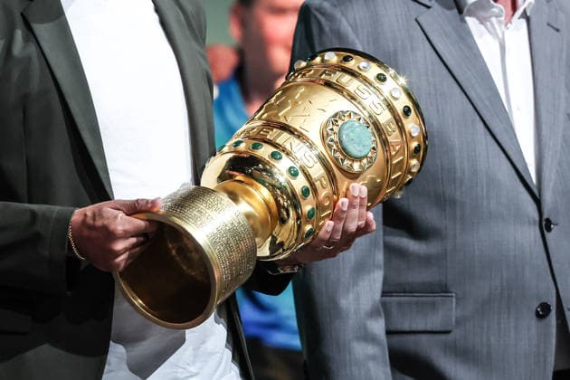 Sport, Football, DFB Cup Season 2026 2027 DFB Cup Draw for the 1st Round 06 06 2026, German Football Museum The DFB Cup in the hands of Deniz Aytekin Draw Fairy, Former Bundesliga Referee Dortmund German Football Museum North Rhine-Westphalia Germany
