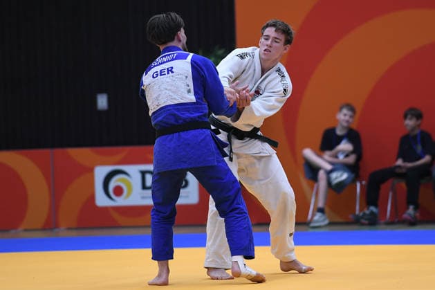 German Judo Championship 2026 on 06 06 2026 in the sports hall on Krefelder Straße in Duisburg Men 73KG Joseph Lehniger white Noel Schmidt blue xRx