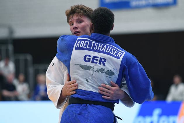 German Judo Championship 2026 on 06 06 2026 in the sports hall on Krefelder Straße in Duisburg Mens final 73KG Jano Rübo white Kevin Abetshauser blue xRx