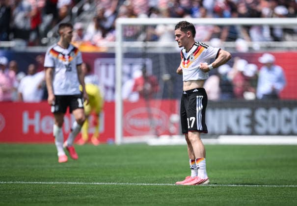 Soccer World Cup 2026 test match in Chicago 06 06 2026 USA Germany Disappointment Germany after the goal to equalize 1 1 Florian Wirtz