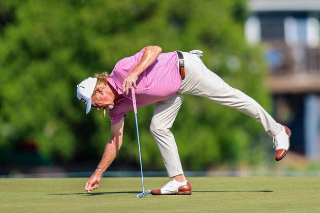 MADISON, WI - JUNE 06: Miguel Ángel Jiménez from Spain repairs a divot on the tenth green during the second round of the PGA, Golf Herren Tour Champions American Family Insurance Championship golf tournament on June 6, 2026 at TPC Wisconsin Golf Course in Madison, WI. (Photo by Lawrence Iles Icon Sportswire) GOLF: JUN 06 PGA TOUR Champions American Family Insurance Championship EDITORIAL USE ONLY Icon2606060042