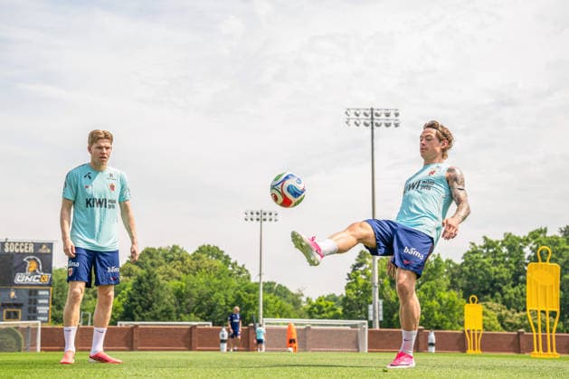 260606 Jens Petter Hauge and Patrick Berg of the Norwegian national football team at a training session during day 5 of the FIFA World Cup 2026 on June 6, 2026 in Greensboro Photo Vegard Grott BILDBYRAN kod VG VG0941 bbeng fotball football soccer fotboll fifa world cup vm fotball vm norge norway trening träning training practice precamp pre camp  Copyright: VEGARDxGRoTT BB260606VG025