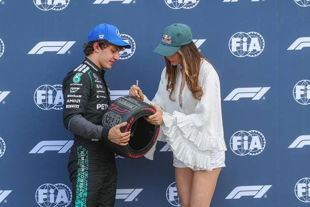 Pole position in the race, Kimi Antonelli Mercedes AMG Petronas 12 with the Pole Position Award with freestyle skier, Eileen Gu, Qualifying, Monaco Grand Prix, Motorsport, Men, Formula 1, 06 06 2026 Monte Carlo Monaco MCO Copyright: xkolbert-press ChristianxKolbertx