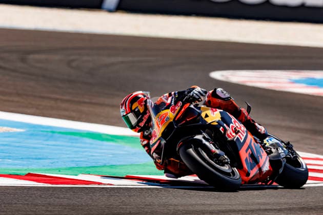 MotoGP of Hungary - Sprint & Qualifying Number 12 Red Bull KTM Tech3 rider Maverick Vinales participates in qualifying at the 2026 Grand Prix of Hungary. Balatonfokajar, Balatonfokajar Hungary  Copyright: xStephenxBlackberryx originalFilename:blackberry-2026gran260606_npfy2.jpg