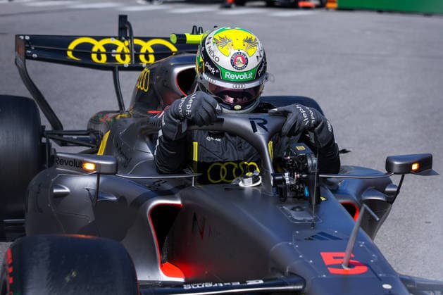 IPA85413130 - Gabriel Bortoleto of Brazil and Audi Revolut F1 Team R26 (5) seen during F1 Grand Prix of Monaco 2026 - Pole Position at Circuit de Monaco in Monte-Carlo, Monaco  Copyright: xFabrizioxCarabelli IPAxSportx xx 85413130