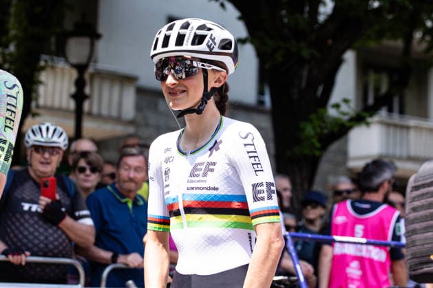37th Giro d Italia Women 2026 - Stage 8 Magdeleine Vallieres of EF EDUCATION - OATLY competes during Stage 8 of the 37th Giro d Italia Women, a 106km stage from Rivoli to Sestriere, in Italy, on June 6, 2026. Rivoli Italy  Copyright: xTommasoxBerardix originalFilename:berardi-37thgiro260606_npsvK.jpg