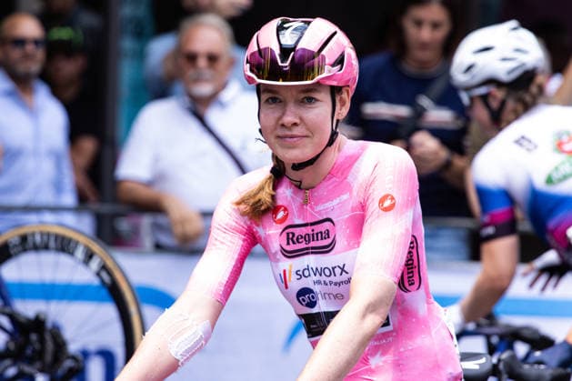 37th Giro d Italia Women 2026 - Stage 8 Anna Van Der Breggen of TEAM SD WORX - PROTIME wears the Pink Jersey during Stage 8 of the 37th Giro d Italia Women, a 106km stage from Rivoli to Sestriere, in Italy, on June 6, 2026. Rivoli Italy  Copyright: xTommasoxBerardix originalFilename:berardi-37thgiro260606_npvMd.jpg