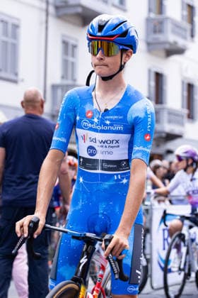 37th Giro d Italia Women 2026 - Stage 8 Valentina Cavallar of TEAM SD WORX - PROTIME wears the Blue Jersey during Stage 8 of the 37th Giro d Italia Women, a 106km stage from Rivoli to Sestriere, in Italy, on June 6, 2026. Rivoli Italy  Copyright: xTommasoxBerardix originalFilename:berardi-37thgiro260606_npZMP.jpg