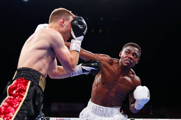 Sheffield Fight Week Chris Mulunda (white shorts) competes against Connor Goulding during their Middleweight Contest at Utilita Arena Sheffield, Sheffield 06 06 2026 UK Newspapers OUT Copyright: xMaxxTomlinsonx FIL-23539-0013