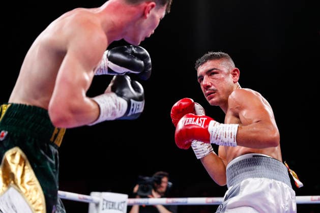 Sheffield Fight Week Ed Hardy (black shorts) competes against Jesus Carrasco during their Featherweight Contest at Utilita Arena Sheffield, Sheffield 06 06 2026 UK Newspapers OUT Copyright: xMaxxTomlinsonx FIL-23539-0027
