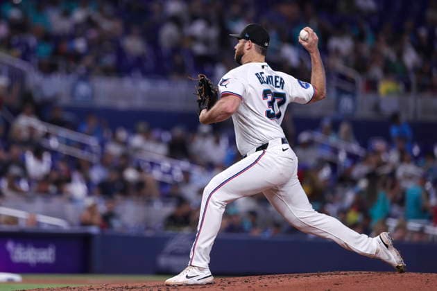MLB, Baseball Herren, USA - Miami Marlins vs Tampa Bay Rays Miami Marlins Right-Handed Pitcher Anthony Bender in action during the Major League Baseball (MLB) game between the Miami Marlins and the Tampa Bay Rays in Miami, Florida, USA, 06 June 2026. MIAMI FLORIDA United States  Copyright: xCRISTOBALxHERRERA-ULASHKEVICHx