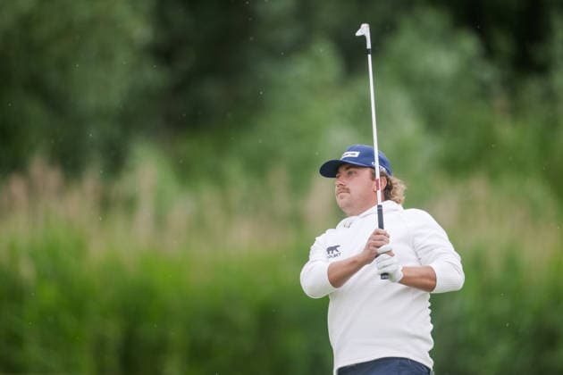 KLM Open 2026 - Day Three Oliver Lindell of Finland plays his second shot from the fairway of the 16th hole during the third round of the KLM Open at The International in Amsterdam, Netherlands, on June 6, 2026. Amsterdam Netherlands  Copyright: xAndyxAstfalckx originalFilename:astfalck-klmopenr260606_npO3E.jpg