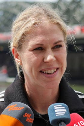 06 06 2026, xgrfx, Football DFB Media Dates, German Womens National Team Training v l Rebecca Knaak in Interview German Womens National Team DFL DFB REGULATIONS PROHIBIT ANY USE OF PHOTOGRAPHS as IMAGE SEQUENCES and or QUASI VIDEO Cologne