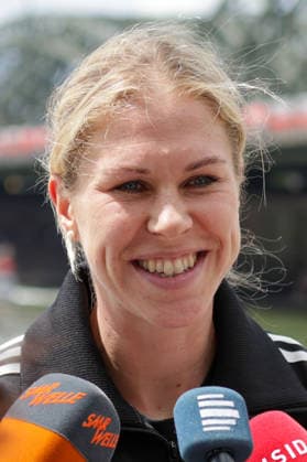 06 06 2026, xgrfx, Football DFB Media Dates, German Womens National Team Training v l Rebecca Knaak in Interview German Womens National Team DFL DFB REGULATIONS PROHIBIT ANY USE OF PHOTOGRAPHS as IMAGE SEQUENCES and or QUASI VIDEO Cologne