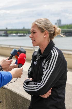 06 06 2026, xgrfx, Football DFB Media Dates, German Womens National Team Training v l Rebecca Knaak in Interview German Womens National Team DFL DFB REGULATIONS PROHIBIT ANY USE OF PHOTOGRAPHS as IMAGE SEQUENCES and or QUASI VIDEO Cologne