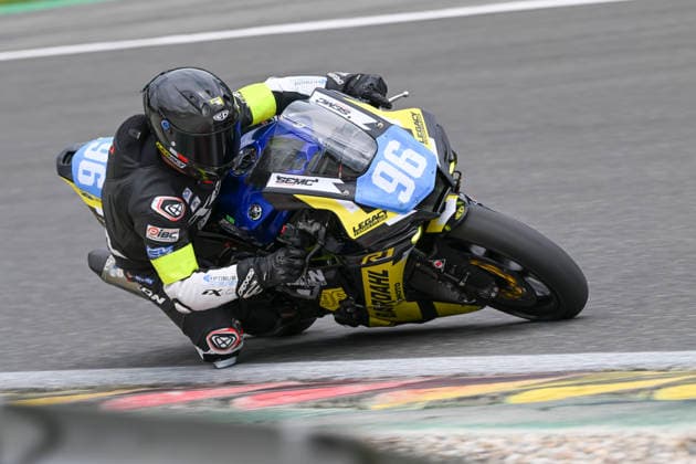 MOTO : 8Heures de Spa-Francorchamps - championnat FIM EWC 2026 - 06 06 2026 96 Legacy Competition (FRA) Yamaha Yzf - R1 (PRD) driven by Jordy Manneveau (FRA) Pierre Gelas (FRA) Ludovic Hauser (FRA), during the 8H Spa Motos, the second round of the 2026 FIM EWC Championship, on the Spa-Francorchamps circuit in Francorchamps, Belgium, from June 5 to 6, 2026. FRANCORCHAMPSBelgium  Copyright: xMPSxAGENCYx