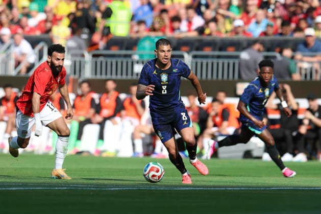 June 6, 2026: Brazil midfielder Bruno GuimaroÂ£es (8) moves the ball down the field during the first half of the International Friendly, Länderspiel, Nationalmannschaft soccer match between Egypt and Brazil at Huntington Bank Field in Cleveland, Ohio. CSM Cleveland United States of America - ZUMAc04_ 20260606_zma_c04_043 Copyright: xBrianxFisherx