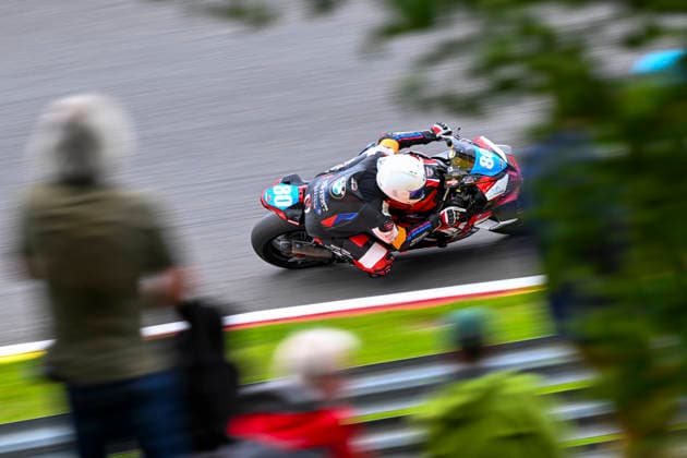 MOTO : 8Heures de Spa-Francorchamps - championnat FIM EWC 2026 - 06 06 2026 80 Starteam Racing (FRA) Bmw M 1000 Rr (PRD) driven by CÃ dric Fievet (FRA) Evan Fievet (FRA) Gaspard Guers (BEL), during the 8H Spa Motos, the second round of the 2026 FIM EWC Championship, on the Spa-Francorchamps circuit in Francorchamps, Belgium, from June 5 to 6, 2026. FRANCORCHAMPSBelgium  Copyright: xMPSxAGENCYx