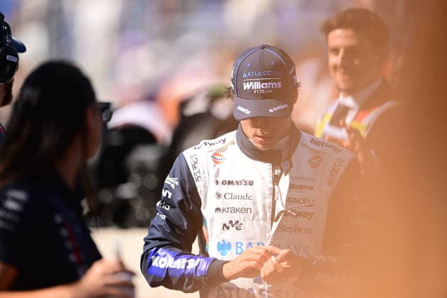 F1 Grand Prix of Monaco - Qualifying Carlos Sainz of the Williams F1 Team walks during qualifying for the Monaco Grand Prix at Circuit de Monaco in Monaco Ville, Monaco, on June 6, 2026. Monaco Ville Monaco Ville Monaco  Copyright: xAndreaxDiodatox originalFilename:diodato-monacogp260606_npnur.jpg