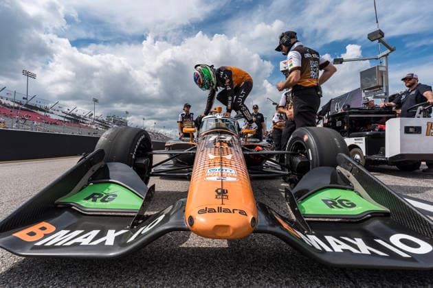 June 6, 2026, Madison, Illinois, USA: IndyCar, Indy Car, IRL, USA SERIES driver, DENNIS HAUGER (R) (19) (NOR) of Aurskog, Norway, qualifies for the Bommarito Automotive Group 500 at World Wide Technology Raceway in MADISON, Illinois, USA. INDYCAR SERIES: June 06, 2026: Bommarito Automotive Group 500: Dennis Hauger - ZUMAa161 20260606_aaa_a161_003 Copyright: xWalterxArce GMGx