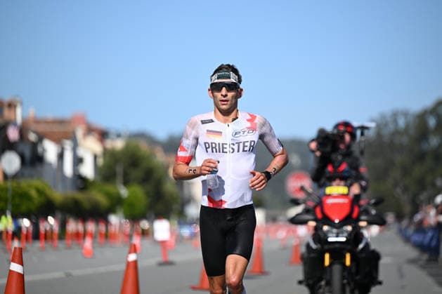 Sokin Escape From Alcatraz Triathlon - T100 San Francisco 2026 SAN FRANCISCO, CA - JUNE 6: Lasse Nygaard Priester wins second place during The Sokin Escape From Alcatraz Triathlon at Marina Blvd in San Francisco, California, United States on June 6, 2026. Tayfun Coskun Anadolu California United States. Editorial use only. Please get in touch for any other usage.  Copyright: x2026xAnadoluxTayfunxCoskunx
