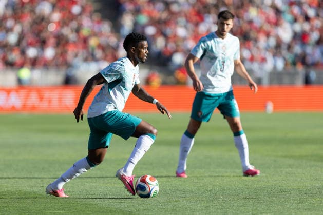 June 6, 2026, Caxias, Lisbon, Portugal: Portugal and Fenerbahce defender NELSON SEMEDO (2) in action during the game for the International Friendly, Länderspiel, Nationalmannschaft game between Portugal vs Chile at Estadio Nacional Soccer 2026: Portugal 2:1 Chile  - ZUMAs359 20260606_zsp_s359_136 Copyright: xAlexandrexdexSousax