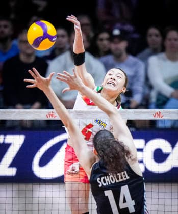 Team Japan Mayu Ishikawa hits a shot against Team Germany during their womens Volleyball Nations League (VNL) match on June 6, 2026 in Quebec City, Canada. Noxthirdxpartyxsales  aflo_333529486 MathieuxBelangerx