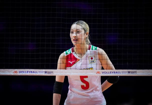 Team Japan Yoshino Sato looks on against Team Germany during their womens Volleyball Nations League (VNL) match on June 6, 2026 in Quebec City, Canada. Noxthirdxpartyxsales  aflo_333529757 MathieuxBelangerx