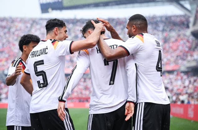 Soccer World Cup 2026 test match in Chicago 06 06 2026 USA Germany CHEERS Germany goal scorer to 0 1 Kai Havertz center embraced by Jonathan Tah right and Aleksandar Pavlovic left