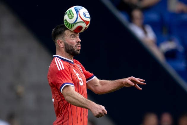 June 6, 2026, Harrison, Nj, United States: Grant Hanley (5) of Scotland seen heading the ball during an International Friendly, Länderspiel, Nationalmannschaft match against Bolivia. Scotland 4:0 Bolivia Harrison United States - ZUMAs197 20260606_aaa_s197_512 Copyright: xRonxSmitsx