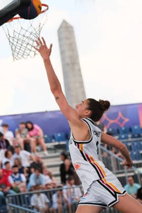 June 6, 2026, Warsaw, Masovian Voivodeship, Poland: Germany s MARIE REICHERT (6) in action during a FIBA 3x3 Basketball World Cup women s quarter-final game between Germany and Azerbaijan in Warsaw, Poland. Basketball 2026: FIBA 3x3 World Cup Women s Quarterfinal: Azerbaijan 18:16 Germany  - ZUMAk204 20260606_zip_k204_069 Copyright: xRomanxKozielx