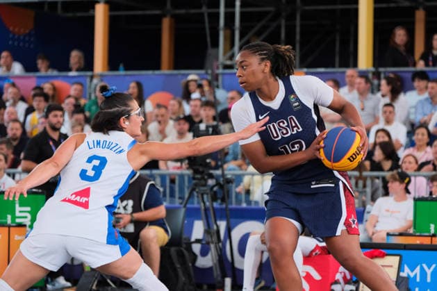June 6, 2026, Warsaw, Masovian Voivodeship, Poland: France s HORTENSE LIMOUZIN (3) and USA s MIKAYLAH WILLIAMS (12) in action during a FIBA 3x3 Basketball World Cup women s quarter-final game between France and USA in Warsaw, Poland. Warsaw Poland - ZUMAk204 20260606_zip_k204_089 Copyright: xRomanxKozielx