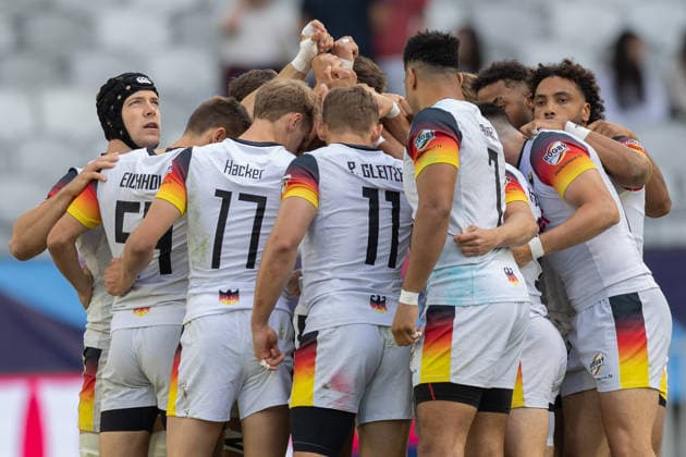 Deutschland - Kenia, SVNS Rugby World Championship, WM, Weltmeisterschaft Mannschaftskreis des deutschen Teams vor dem Anpfiff. Links Felix Hufnagel (Deutschland, 1), rechts Ben Ellermann (Deutschland, 8). Halbfinale um Platz 9 zwischen Deutschland und Kenia. Drittes Turnier der SVNS World Championship, Siebener-Rugby WM vom 5. bis 7. Juni 2026 in Bordeaux (Frankreich). Tag 2, 6. Juni 2026., Bordeaux Region Nouvelle-Aquitaine Frankreich Stade Atlantique *** Germany Kenya, SVNS Rugby World Championship Team circle of the German team before the kick-off Left Felix Hufnagel Germany, 1 , right Ben Ellermann Germany, 8 Semi-final for 9th place between Germany and Kenya Third tournament of the SVNS World Championship, Sevens Rugby World Cup from June 5 to 7, 2026 in Bordeaux France Day 2, June 6, 2026 , Bordeaux Region Nouvelle Aquitaine France Stade Atlantique