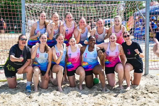 From 03 to 07 June 2026, Neuried Altenheim will once again be transformed into the center of German beach handball At the Aldner Beach Days, around 200 teams and around 10,000 guests will come together and ensure top-class sport, spectacular match scenes and a unique festival atmosphere The photo gallery shows thrilling beach handball action, emotional moments on the pitches and the special atmosphere surrounding Germanys biggest beach handball tournament The tournament includes the German Beach Open GBO competitions and numerous leisure and fun tournaments Beach handball action and the unique atmosphere of the five-day tournament Aldner Beach Days 2026 Germanys biggest beach handball tournament in Neuried Altenheim Copyright: xspeedshotx xDorianfrickx