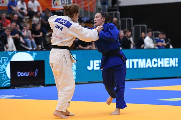 German Judo Championship 2026 on 06 06 2026 in the sports hall on Krefelder Straße in Duisburg Final Women 63KG Sara Joy Bauer white Bettina Bauer blue xRx