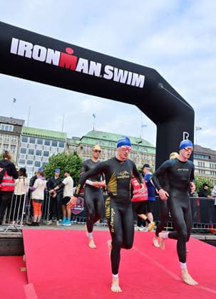 GER Ironman Hamburg 07 06 2026, GER Ironman Hamburg, Everyman in the picture the everyman at the start into the Binnenalster nordphotoxGmbH xWitke nph00002