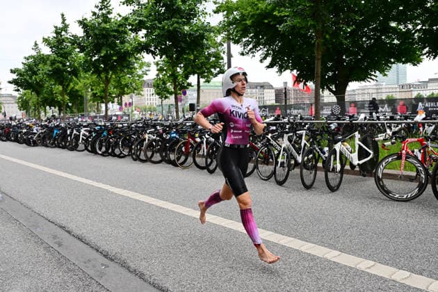 GER Ironman Hamburg 07 06 2026, GER Ironman Hamburg, elite women in the picture the elite women in the transition zone from run to bike nordphotoxGmbH xWitke nph00002