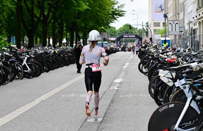 GER Ironman Hamburg 07 06 2026, GER Ironman Hamburg, elite women in the picture the elite women in the transition zone from run to bike Katrine Christensen DNK nordphotoxGmbH xWitke nph00002