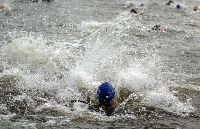 Ironman in Hamburg 2026 A participant in the Age Grouper class at the swim start in the Binnenalster