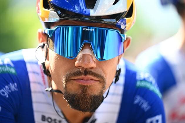 Tour Auvergne - Rhone-Alpes 2026 Stage 1 SAINT-ISMIER, FRANCE - JUNE 07 : Martinez Daniel Felipe (COL) of Red Bull - BORA - Hansgrohe before the start of the race during stage 1 of the 78th edition of Tour Auvergne - Rhone-Alpes an UCI World Tour 2.UWT cycling road race stage for Men Elite of 146.2 km with start in Vizille and finish in Saint-Ismier on June 7, 2026 in Saint-Ismier, France, 07 06 2026 ( Motordriver Guy De Vuyst - Saint-Ismier France  Copyright: xVincentxKalutx