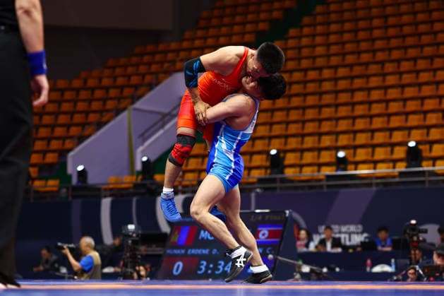 World Ranking Series Ulaanbaatar Open 57kg FS Chongsong Han PRK df Davaabandi Munkh Erdene MGL Copyright: xJakexKirkmanx xUnitedxWorldxWresx Jake Kirkman United World Wres