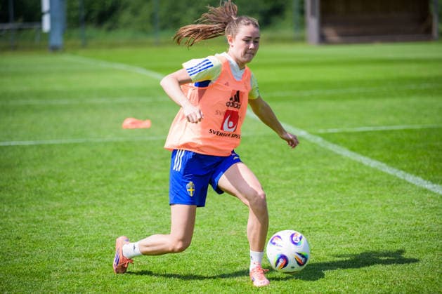 260607 Svea Rehnberg of Sweden during a training session with the womenÂs under 23 national team on June 7, 2026 in Kalmar Photo Suvad Mrkonjic BILDBYRAN COP 170 SM0469 fotboll football soccer fotball u23 under 23 träning practice training sverige sweden dam bbeng sverige sweden  Copyright: SUVADxMRKONJIC BB260607SM008