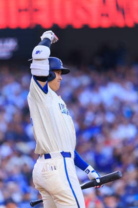 June 6, 2026, Los Angeles, California, USA: Shohei Ohtani 17 of the Los Angeles Dodgers during a regular season MLB, Baseball Herren, USA game against the Los Angeles Angels on Saturday June 6, 2026 at Dodger Stadium in Los Angeles, California. Dodgers defeat Angels, 9-2. JAVIER ROJAS PI Dodgers Defeat Angels, 9-2  - ZUMAp124 20260606_zaa_p124_061 Copyright: xJavierxRojasx