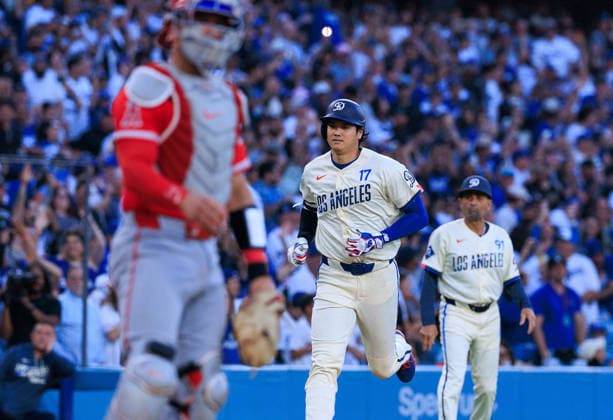 June 6, 2026, Los Angeles, California, USA: Shohei Ohtani 17 of the Los Angeles Dodgers rounds the bases after hitting a solo home run in the first inning during a regular season MLB, Baseball Herren, USA game against the Los Angeles Angels on Saturday June 6, 2026 at Dodger Stadium in Los Angeles, California. Dodgers defeat Angels, 9-2. JAVIER ROJAS PI Dodgers Defeat Angels, 9-2  - ZUMAp124 20260606_zaa_p124_077 Copyright: xJavierxRojasx