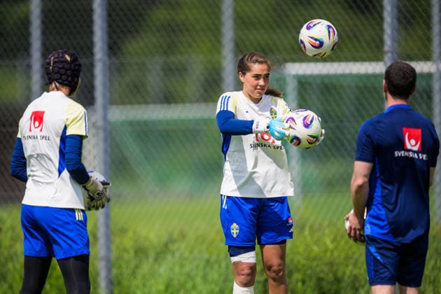 260607 Goalkeeper Ebba Steen of Sweden during a training session with the womenÂs under 23 national team on June 7, 2026 in Kalmar Photo Suvad Mrkonjic BILDBYRAN COP 170 SM0469 fotboll football soccer fotball u23 under 23 träning practice training sverige sweden dam bbeng sverige sweden  Copyright: SUVADxMRKONJIC BB260607SM019