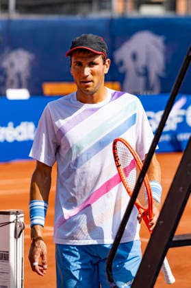 TENNIS : Open Sopra Steria - Lyon Villeurbanne 07 06 2026 Le suisse Luca STAEHELI affronte le francais Goeffrey BLANCANEAUX lors des qualifications du tournoi de tennis ATP, Tennis Herren Challenger Tour, Open Sopra Steria Ã Lyon-Villeurbanne, le 07 06 2026. Photo Sandrine Thesillat PsNewZ  Copyright: xSandrinexTHESILLATx