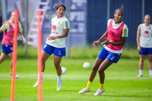 260607 Evelina Duljan and Cassandra Bogere of Sweden during a training session with the womenÂs under 23 national team on June 7, 2026 in Kalmar Photo Suvad Mrkonjic BILDBYRAN COP 170 SM0469 fotboll football soccer fotball u23 under 23 träning practice training sverige sweden dam bbeng sverige sweden  Copyright: SUVADxMRKONJIC BB260607SM029