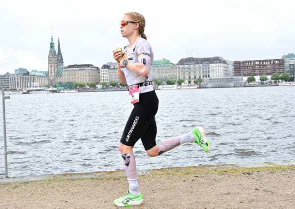 GER Ironman Hamburg 07 06 2026, GER Ironman Hamburg, Elite Women in the picture Katrine Christensen DNK at the Binnenalster nordphotoxGmbH xWitke nph00002